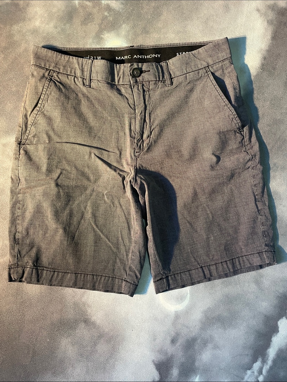 Marc Anthony Men's Charcoal Flat-Front Casual Shorts | 31